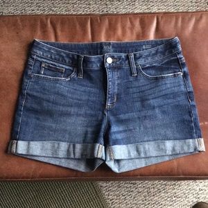 A.n.a 3.5” Jean Shorts